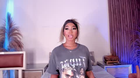 Alison Moon  online show from 01-14-25, 10:27