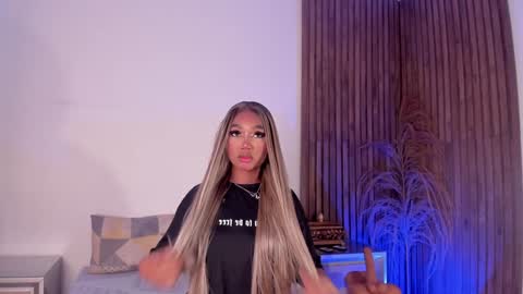 Alison Moon  online show from 01-17-25, 10:22