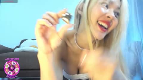 Alissa Sky online show from 01-13-26, 01:55