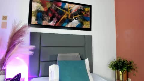 AlissaNix online show from 02-22-26, 04:27