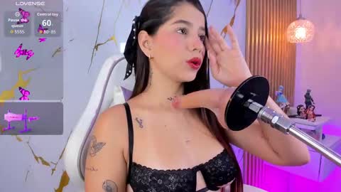 Snapshot of alissaowens_ chatting on 10-03-25, 10:23 Alissa owens online show from 10-03-25, 10:23