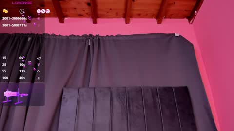 Snapshot of alissarose_ chatting on 01-04-25, 12:37 Mara  Isabel online show from 01-04-25, 12:37