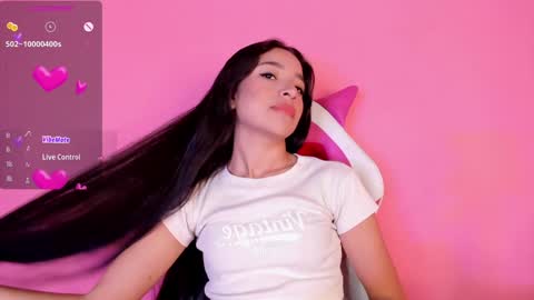 Snapshot of alissarose_ chatting on 01-24-25, 09:58 Mara  Isabel online show from 01-24-25, 09:58