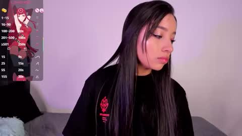 Snapshot of alissarose_ chatting on 09-27-25, 03:44 Mara  Isabel online show from 09-27-25, 03:44