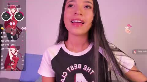 Snapshot of alissarose_ chatting on 10-21-25, 11:38 Mara  Isabel online show from 10-21-25, 11:38