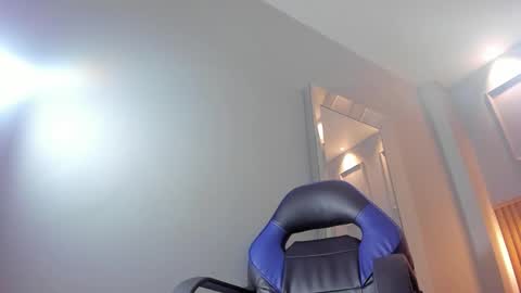 ALISSON online show from 11-24-25, 12:16