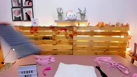 Snapshot of alisson_boobs chatting on 02-23-25, 10:06 Alisson  online show from 02-23-25, 10:06