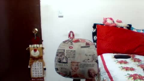 Snapshot of alisson_brand chatting on 12-30-24, 04:29 alisson brand online show from 12-30-24, 04:29