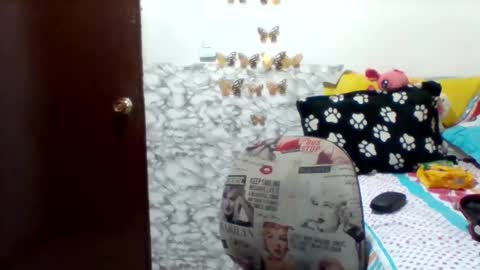 Snapshot of alisson_brand chatting on 10-22-25, 03:23 alisson brand online show from 10-22-25, 03:23