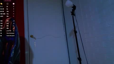 Snapshot of alisson_steelersexy chatting on 01-12-26, 07:52 Alison Steeler online show from 01-12-26, 07:52