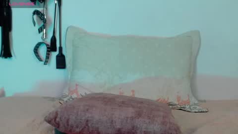 Snapshot of alissonbeckett chatting on 02-12-25, 10:37 Alisson Beckett online show from 02-12-25, 10:37