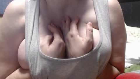 Snapshot of alissonnat chatting on 02-04-25, 06:38 Alissonnat online show from 02-04-25, 06:38