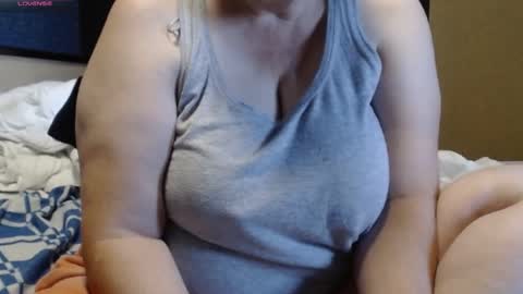Snapshot of alissonnat chatting on 09-11-25, 08:58 Alissonnat online show from 09-11-25, 08:58