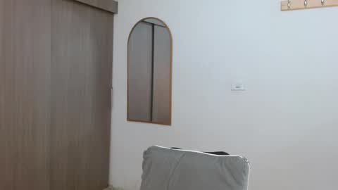 alix online show from 12-14-25, 02:28