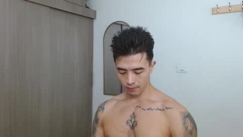 Snapshot of alixmartin1 chatting on 01-15-26, 03:05 alix online show from 01-15-26, 03:05