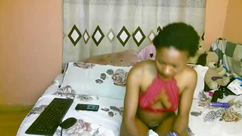 Snapshot of aliyah001 chatting on 10-09-25, 03:37 aliyah001 online show from 10-09-25, 03:37