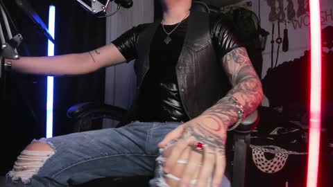   online show from 12-26-24, 01:18