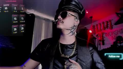   online show from 11-09-25, 04:38