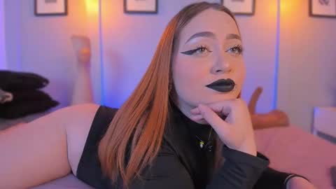 Snapshot of allasska_ chatting on 02-07-26, 05:55 Laura online show from 02-07-26, 05:55