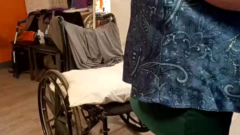 Stormy Day  online show from 02-27-26, 01:44