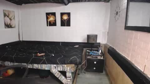 trina online show from 09-12-25, 05:46