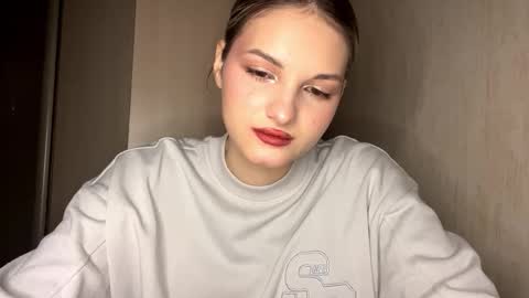 Emily online show from 01-11-26, 08:19