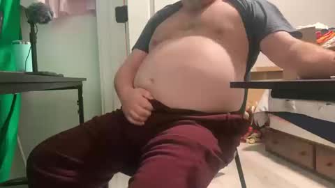 Allergictolove online show from 10-20-25, 02:17