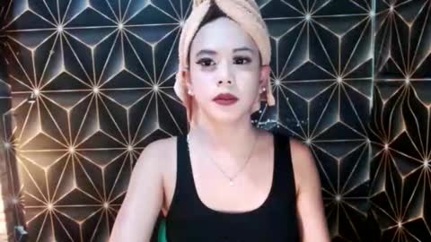 Snapshot of allfor_lavinia chatting on 12-15-25, 03:00 Lavinia online show from 12-15-25, 03:00