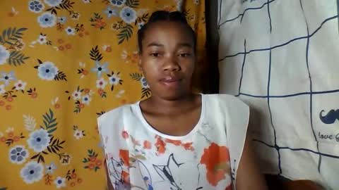 Snapshot of alliciax632770 chatting on 12-01-25, 11:54 alliciax632770 online show from 12-01-25, 11:54