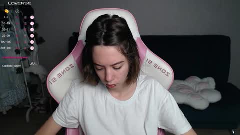 alice online show from 11-02-25, 01:19