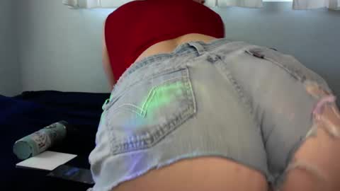 alliehex online show from 01-30-25, 07:15