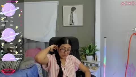 Nana online show from 12-20-25, 02:29