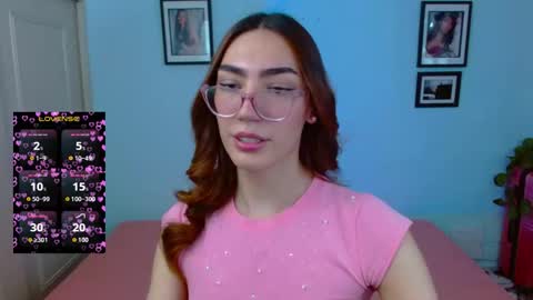 Snapshot of allisonblossom chatting on 10-21-25, 03:57 online show from 10-21-25, 03:57