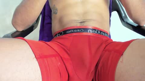 Snapshot of allisonjustingb chatting on 01-12-25, 01:42 AllisonJustin online show from 01-12-25, 01:42