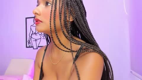 Snapshot of allisonn_bell chatting on 12-19-25, 08:27 Allison online show from 12-19-25, 08:27