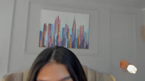 Snapshot of allisonpariss chatting on 01-11-26, 02:00 alison online show from 01-11-26, 02:00