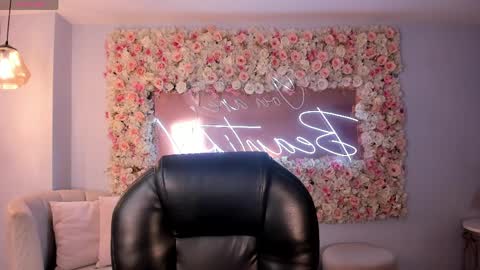 Allison Rogers online show from 04-08-26, 03:28