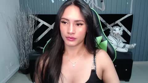 Allisson online show from 01-23-25, 03:37