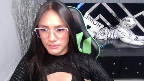 Allisson online show from 02-14-25, 06:23