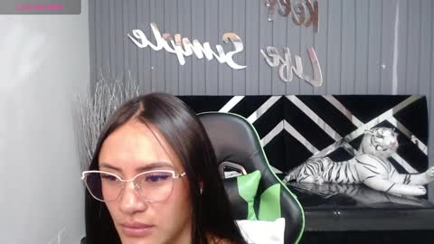 Allisson online show from 02-22-25, 04:07