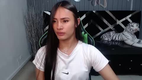 Allisson online show from 03-07-25, 03:40