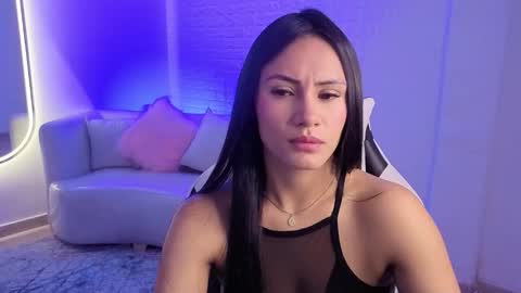 Allisson online show from 11-19-25, 03:28