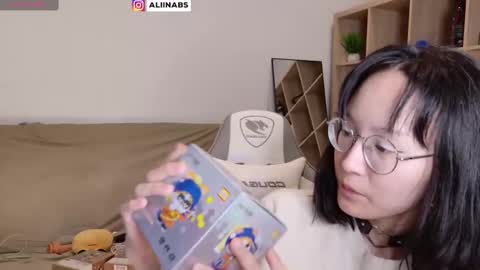 Alina online show from 03-10-25, 04:35