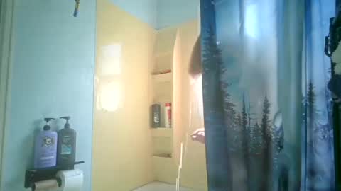 Snapshot of allwolf0323 chatting on 09-15-25, 06:41 allwolf0323 online show from 09-15-25, 06:41