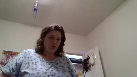 Snapshot of ally12334 chatting on 09-12-25, 01:38 ally12334 online show from 09-12-25, 01:38