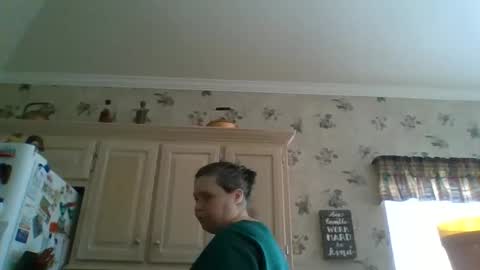 Snapshot of ally12334 chatting on 10-27-25, 04:00 ally12334 online show from 10-27-25, 04:00