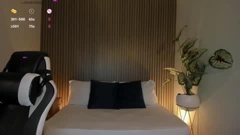 Snapshot of ally_muller_ chatting on 09-12-25, 09:48 A L L I E online show from 09-12-25, 09:48