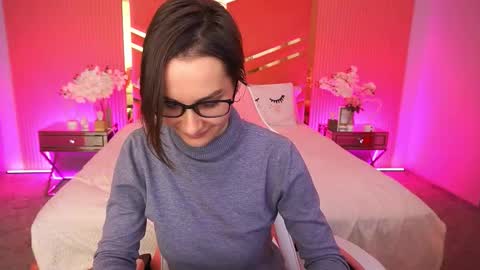 allymiss online show from 12-19-25, 09:16