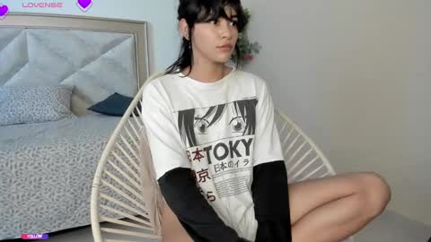 Snapshot of allyson_4 chatting on 01-08-25, 09:12 Allyson 3 online show from 01-08-25, 09:12