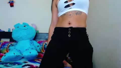 Allyson collins online show from 11-20-25, 02:45